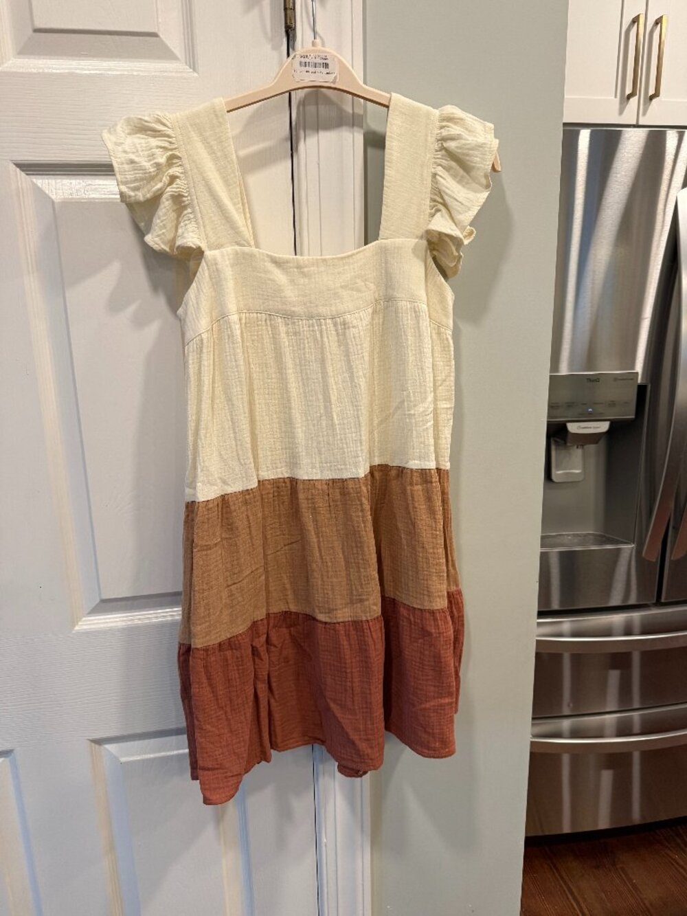 Entro Tiered Colorblock Smocked Mini Dress Flutter Sleeve Cream Rust S